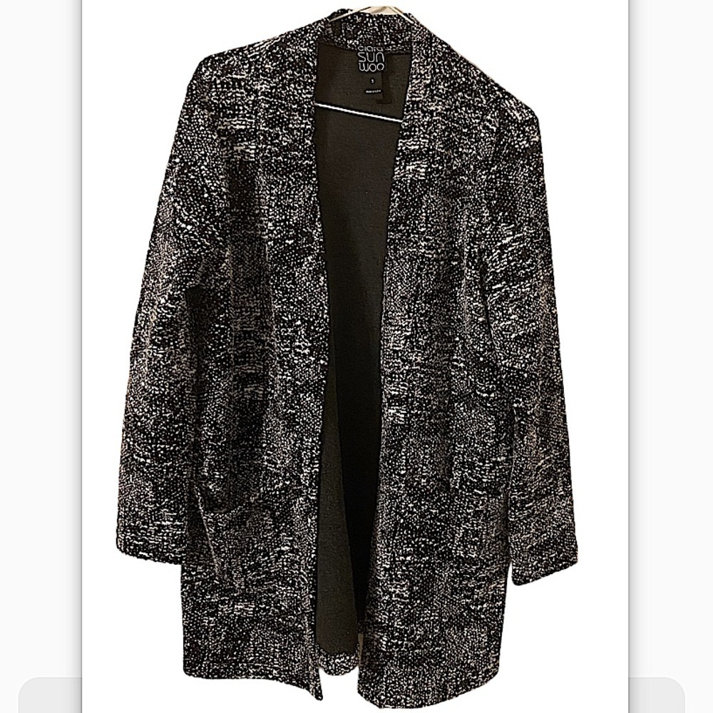 Ciara Sun Woo Black & White Open Front Long Sleeves Cardigan Long Sweater - Picture 1 of 6